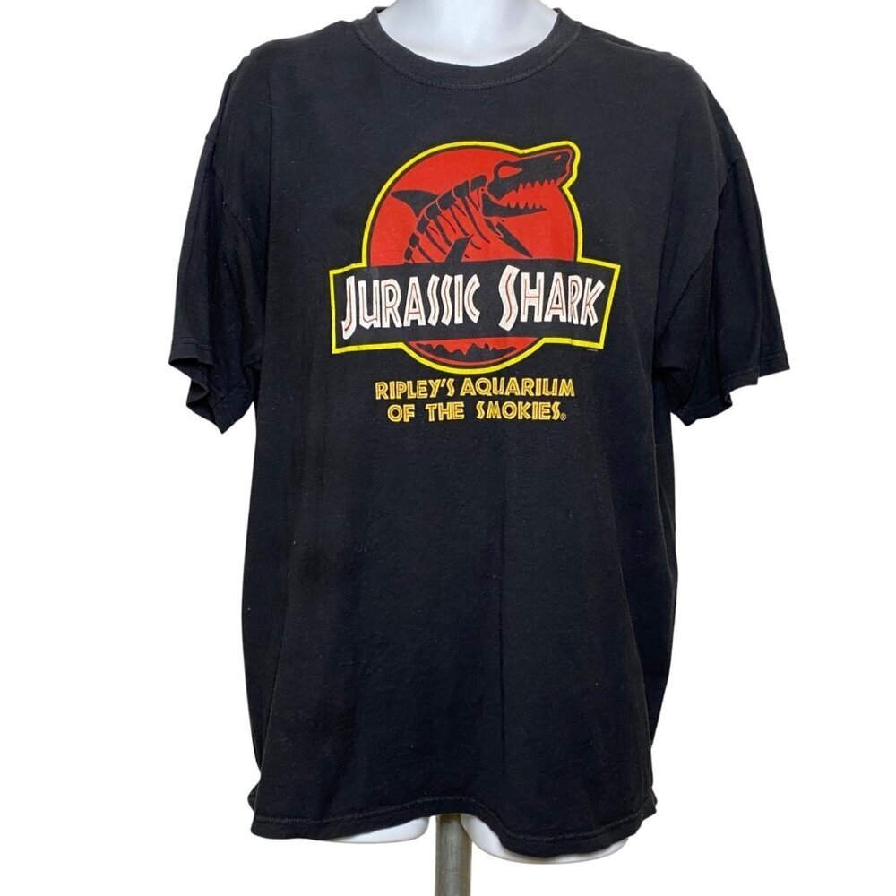 Ripley’s Aquarium of The Smokies Jurassic Shark T Shirt Mens  XL Black Cotton